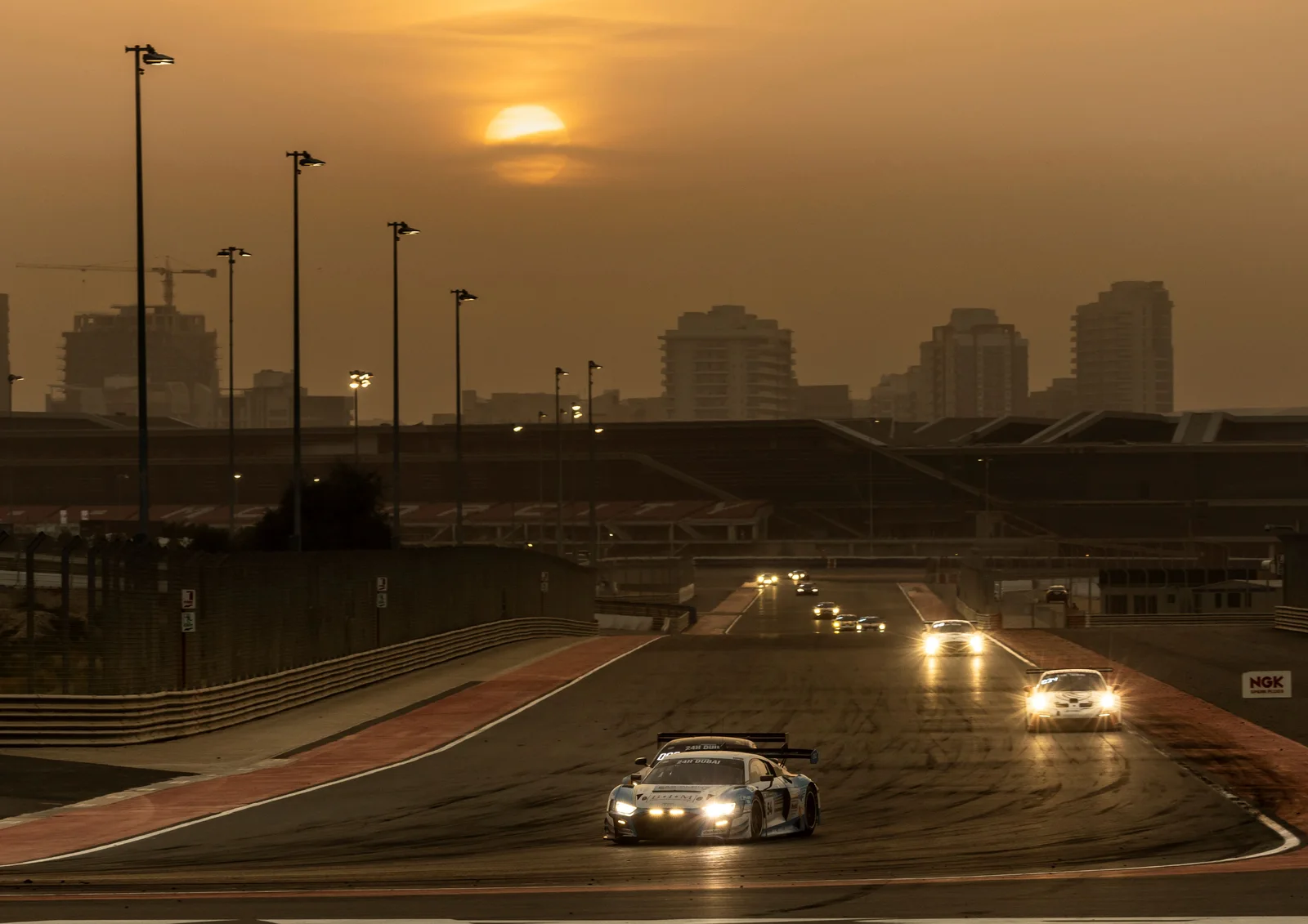 Eastalent Racing beim 24-Stunden-Rennen in Dubai 2024