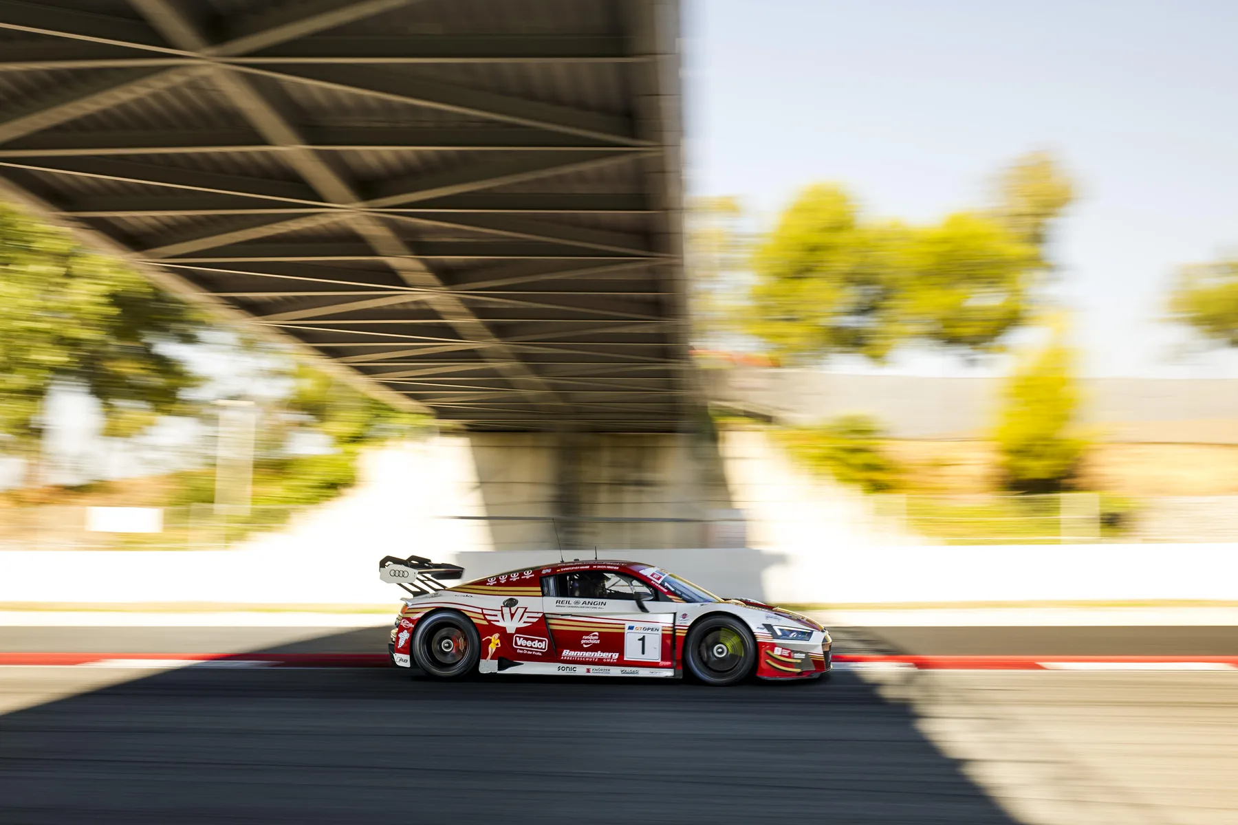 2025 – Audi R8 LMS GT3